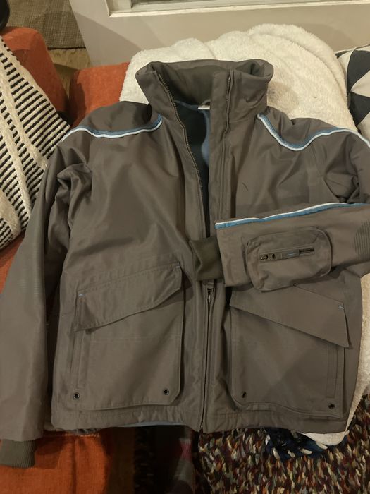 Casaco impermeavel e com forro polar 14 anos