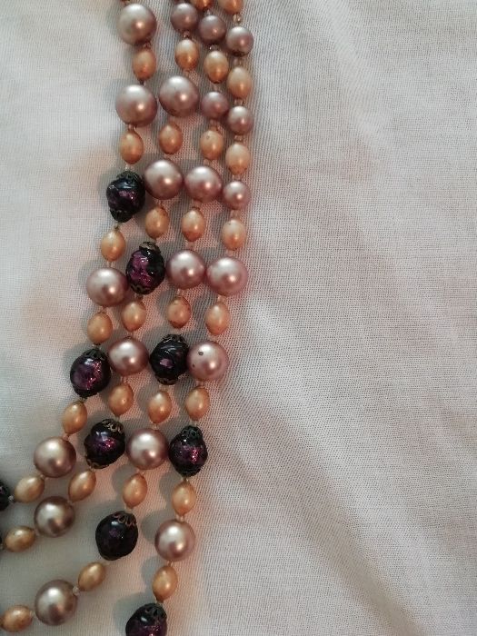 Colar Vintage - anos 50