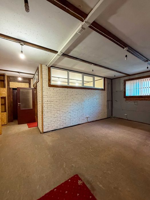 Комерція Буча великий цоколь ЖК "Паркова Оселя" поряд Бучанський Парк