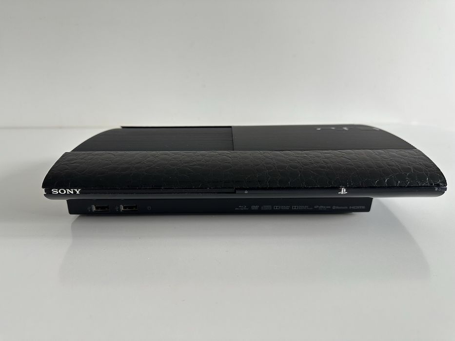 Ігрова приставка Sony PlayStation 3 Super Slim 500 GB