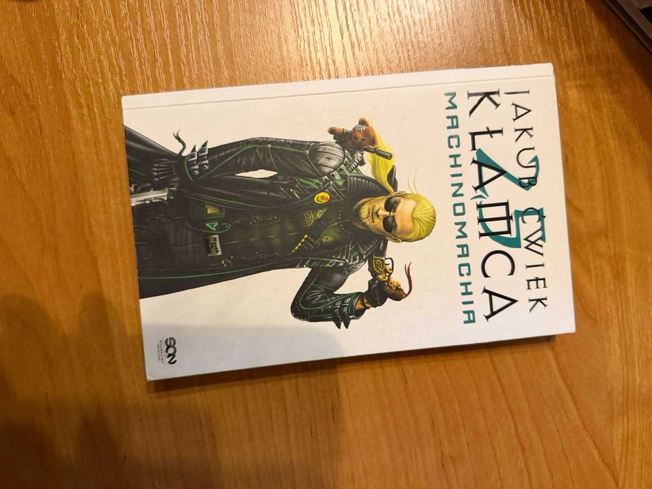 Kłamca Machinomachia z grą