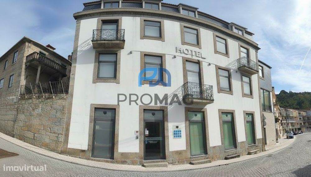 Hotel com Excelente Localização, Pronto a Operar