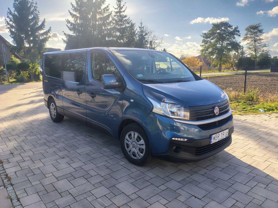 Wynajem/ wypożyczalnia bus 9 osób, Long Radom Warszawa