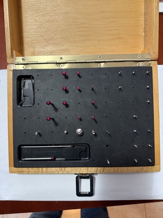 Zestaw trzpieni pomiarowych CNC kulki rubinowe skrzynka