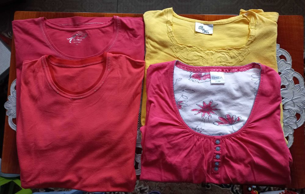 Футболки женские