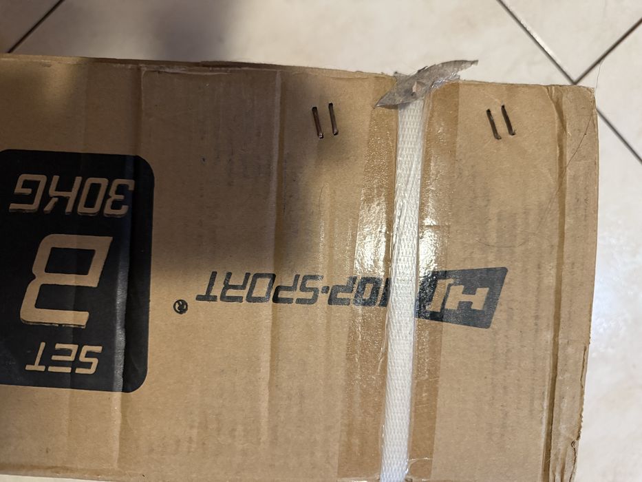 Zestaw obciążeń do sztangi 30kg 4x5kg i 4x2,5kg nowy