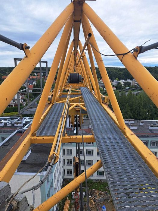 Używany dźwig żuraw wieżowy Liebherr 140EC-H Litronic 2008r