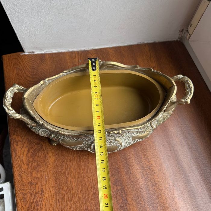 Żardiniera Mosiężna w Secesyjnym stylu