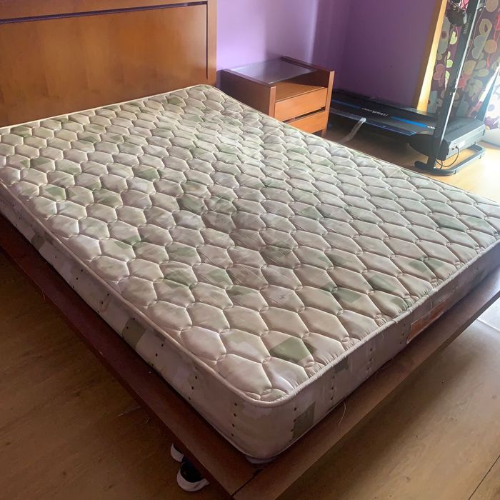 Vende-se Mobilia Quarto Completa