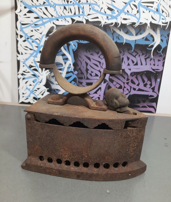 Утюг чугун антиквариат угольный Австрия