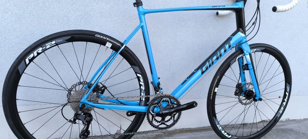 GIANT DEFY 1 DISC , Shimano 105 (hamulce tarczowe), Rozmiar XL