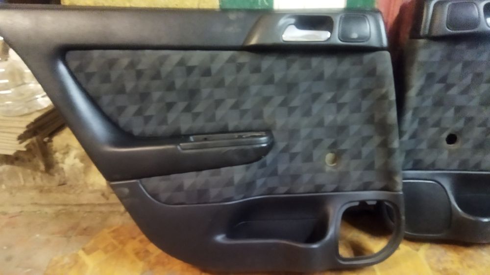 Карти дверей, обшивка дверей astra g