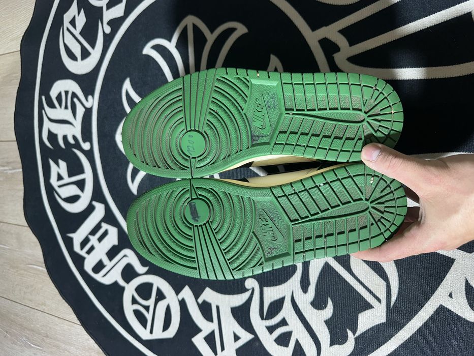 Air Jordan 1 Retro High Pine Green