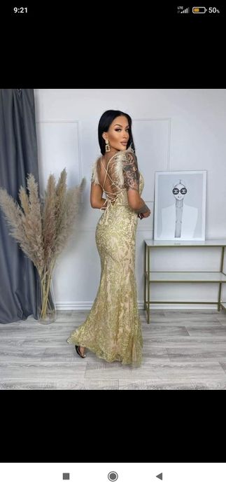 Sprzedam złotą długą sukienkę