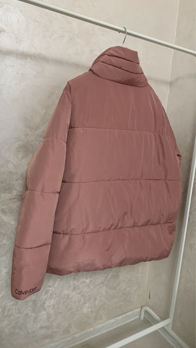 НОВА calvin klein 56-60 великого рожева зимовий подовжений куртка
