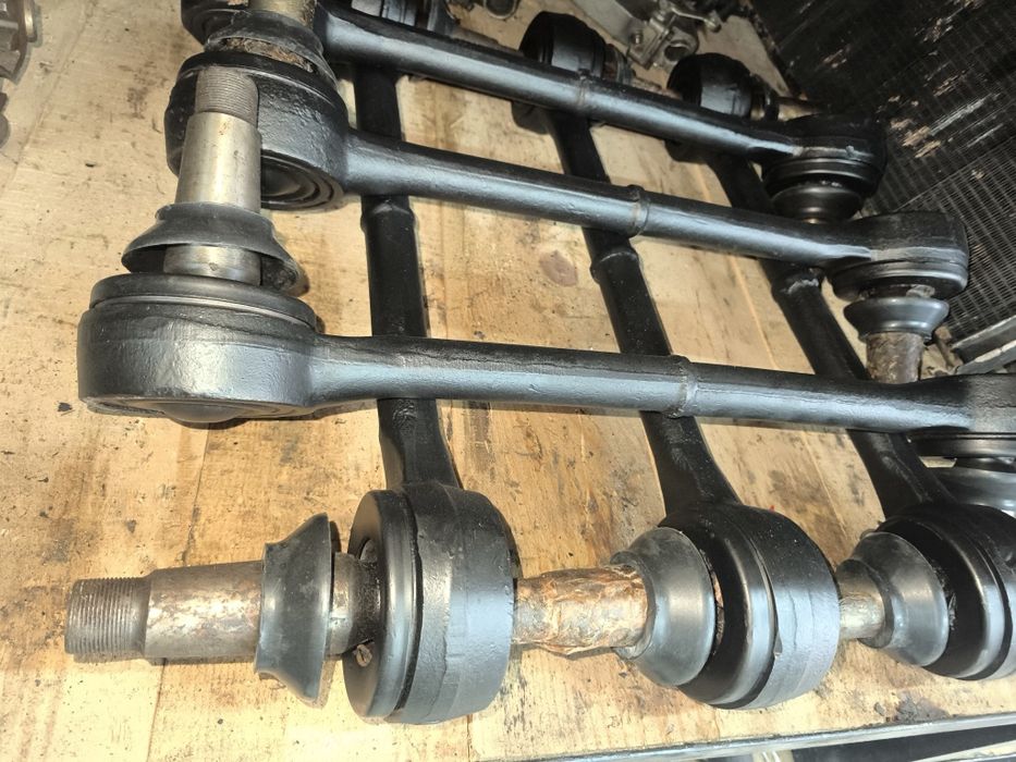 ЗИЛ 131 Реактивні тяги