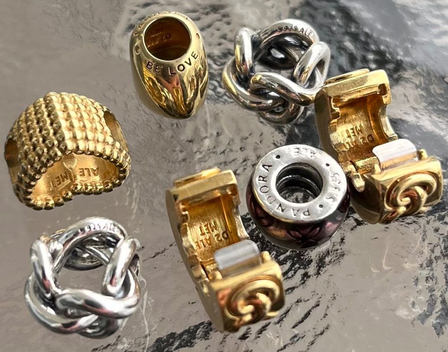 Bransoletka Pandora z charms