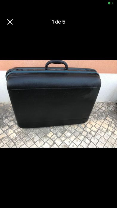 Mala de viagem rigida em bom estado
