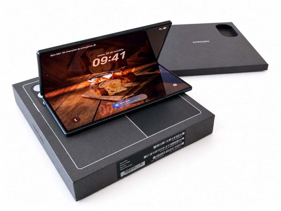 Vendo tenho Samsung ZFold 8 Ultra 256Gb Preto Fatura Garantia