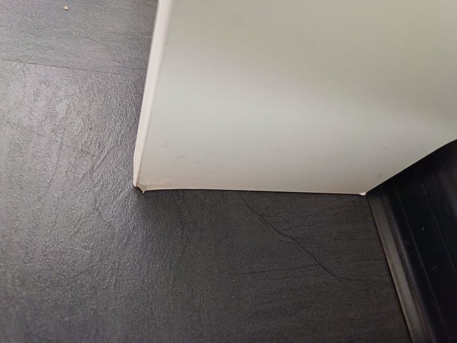 Ikea regał biały Gnedby na CD DVD wys 202
Zestaw