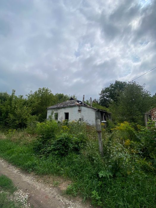 Продаж земельної ділянки 6.6 соток з комунікаціями в місті!