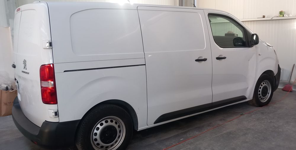 Peugeot E-Expert 2023