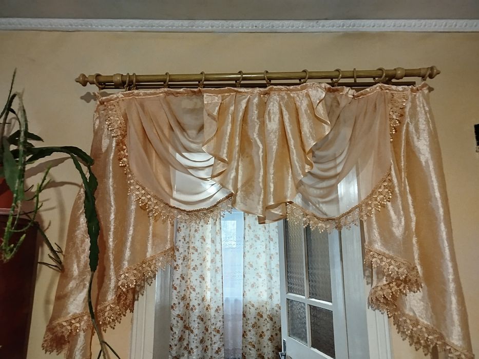 Ламбрекени три штуки