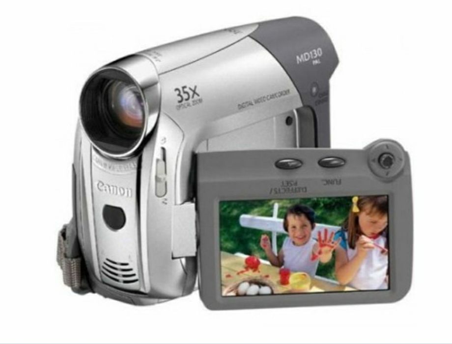 Видеокамера Canon MD130