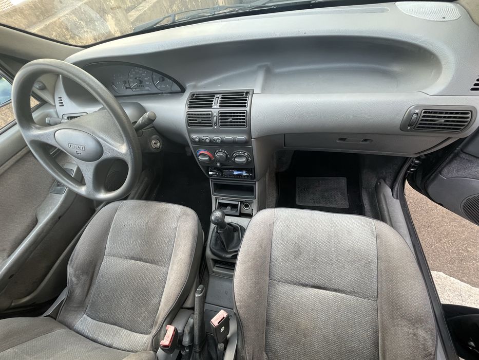 Fiat Punto 75 c/ documentos - Peças