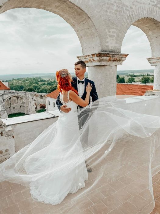Suknia ślubna z doczepianym trenem Justin Alexander 8780