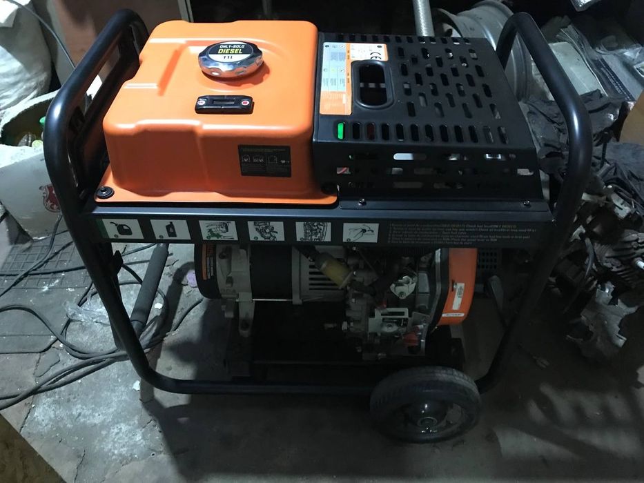 Дизельный генератор 3 клв