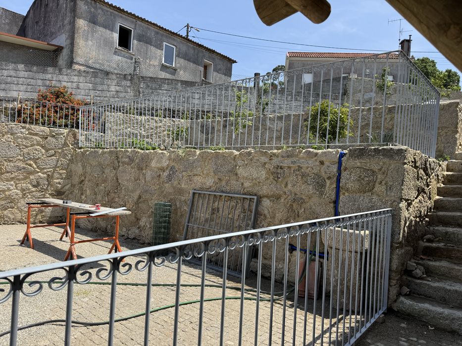 Grades / guardad em ferro , inox