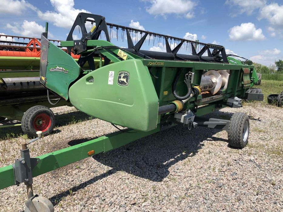 Жниварка Джон Дир 618R