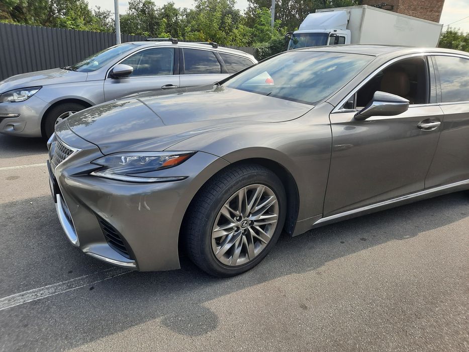 Лексус лс 500 450 лошадей 2020 год премиум