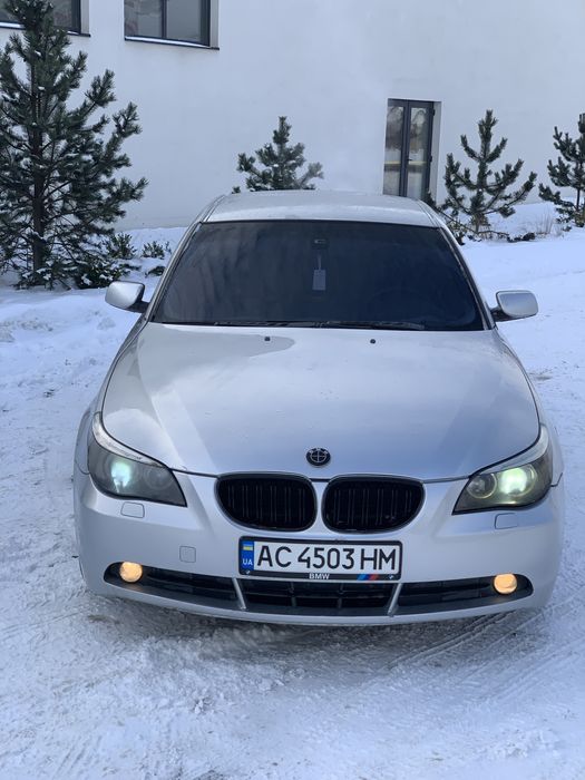 Продам BMW Е60 м54б22