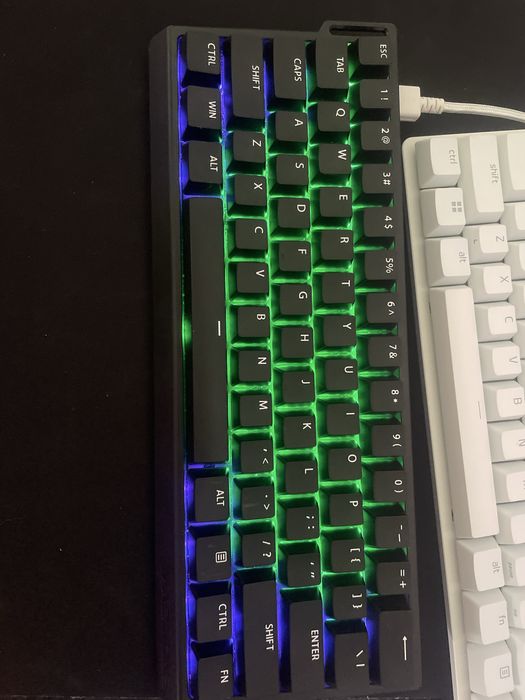 Mad 60 he - Teclado Magnetico