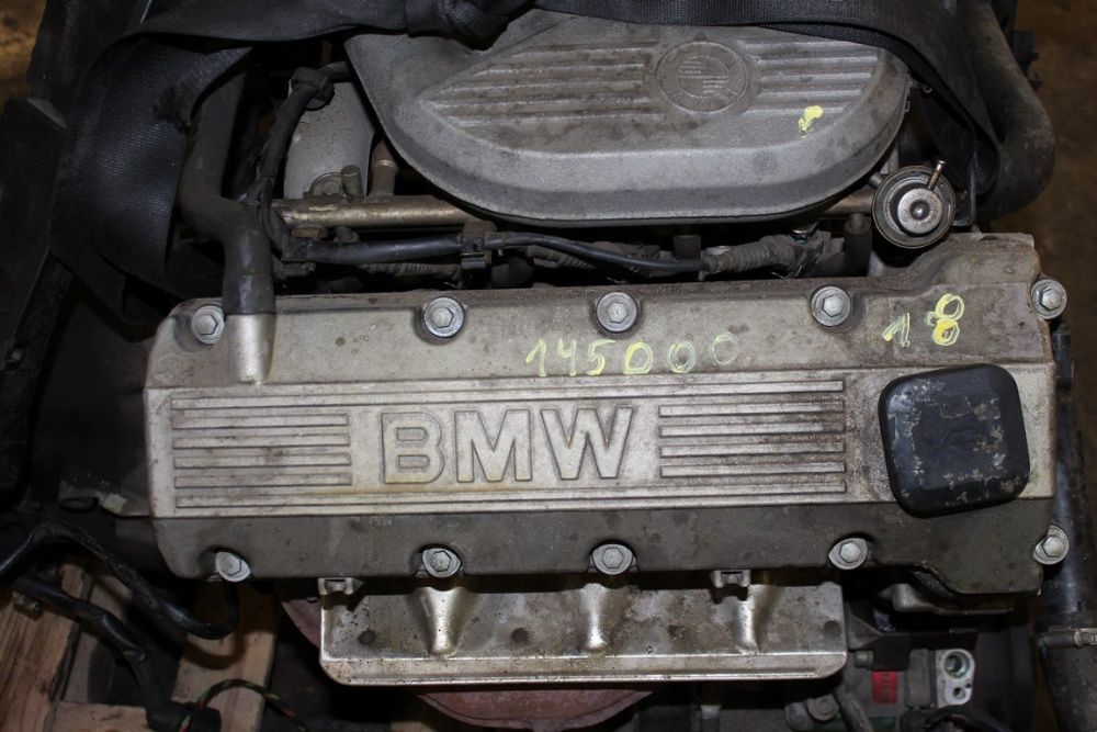 BMW E36 Osprzęt Silnika Silnik 1.8 Benzyna 318 M43B18 BDB stan BMA