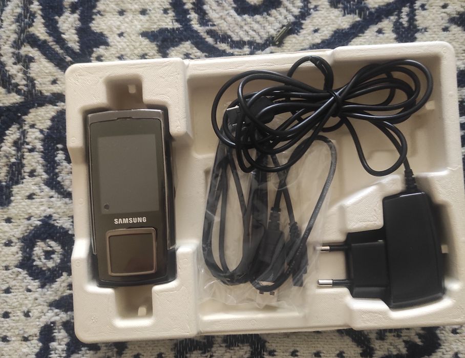 Vendo telemóveis, Samsung Galaxy J3