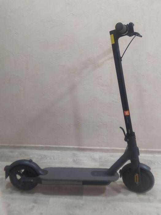 Е. лектросамокат