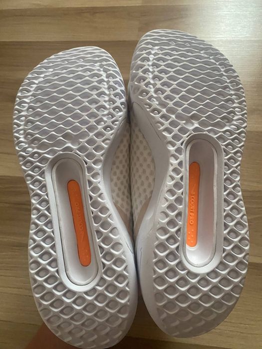 Кросівки жіночі nike court pro zoom