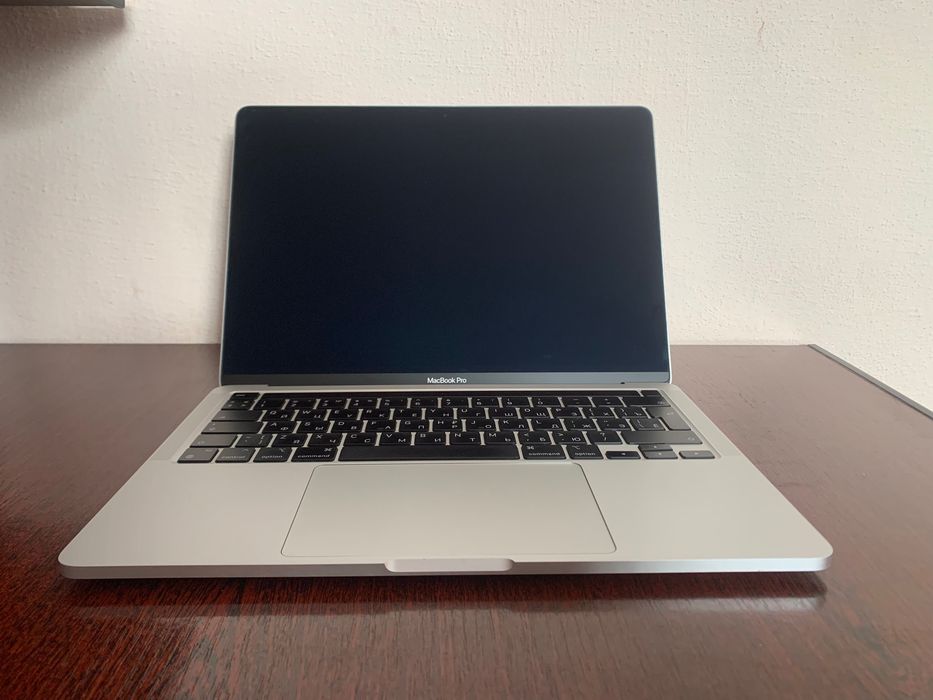 Macbook Pro M1 2020 Silver 8/256