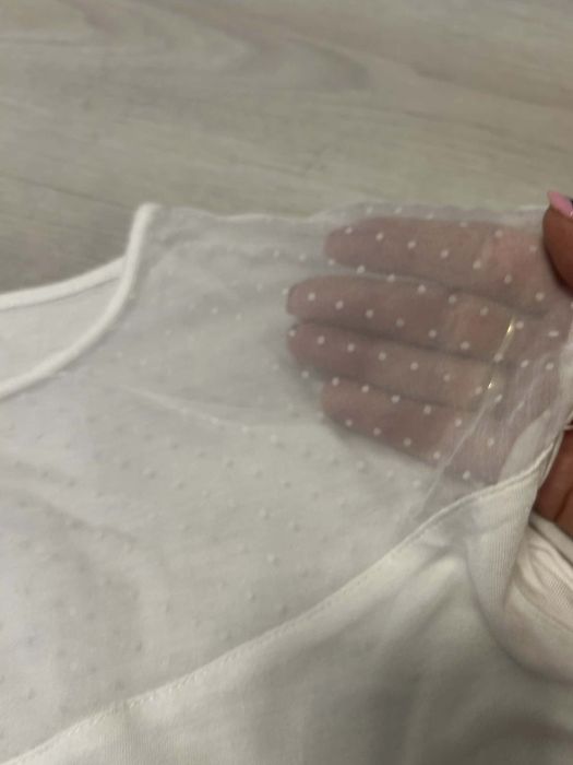 # Reserved bluzka krótki rękaw przezroczysty przód