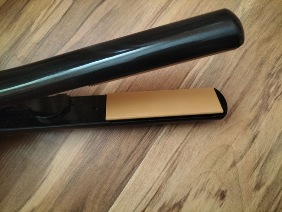 Утюжок для волосся