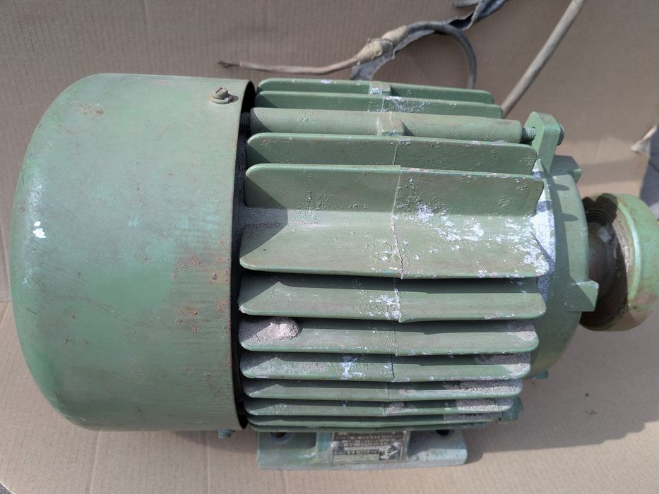 Silnik elektryczny 380 v od hydroforu