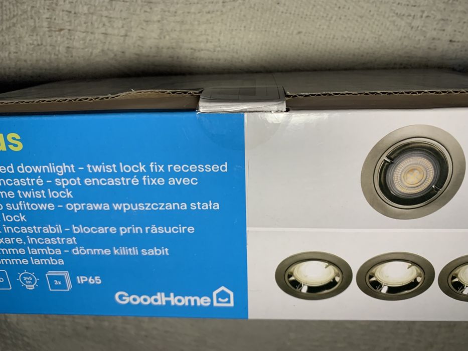 Oczko sufitowe wpuszczane nowe 3 szt