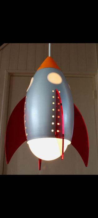 Candeeiro  foguetão  quarto crianca