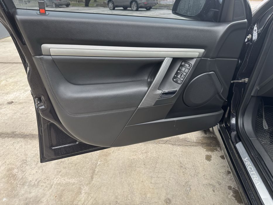 Продам Опель Вектра 2,2 газ АВТОМАТ