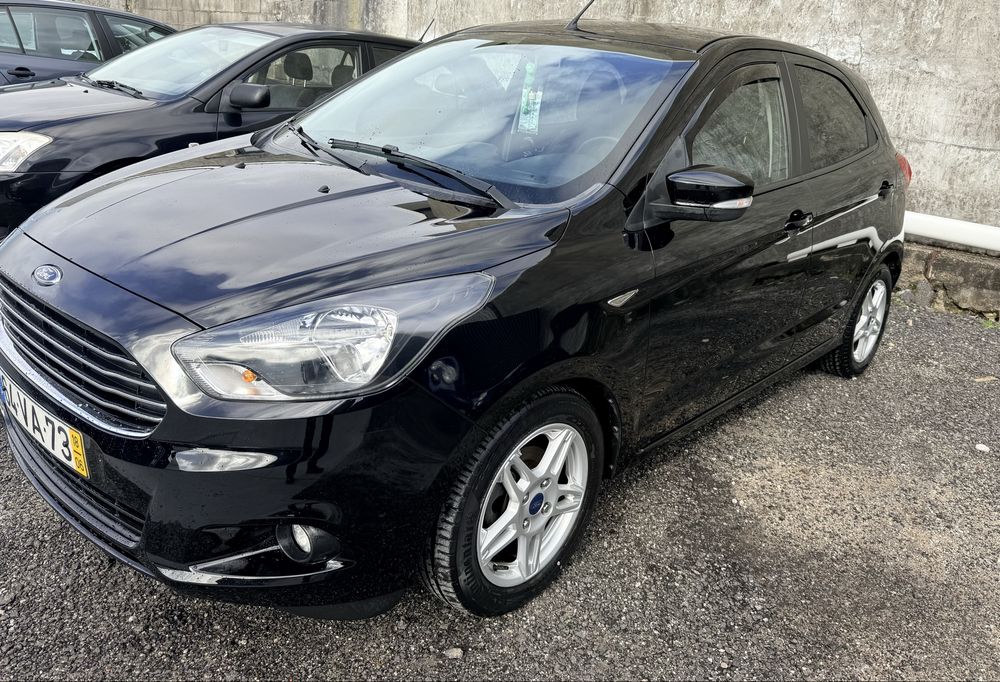 Ford Ka+ em excelente estado