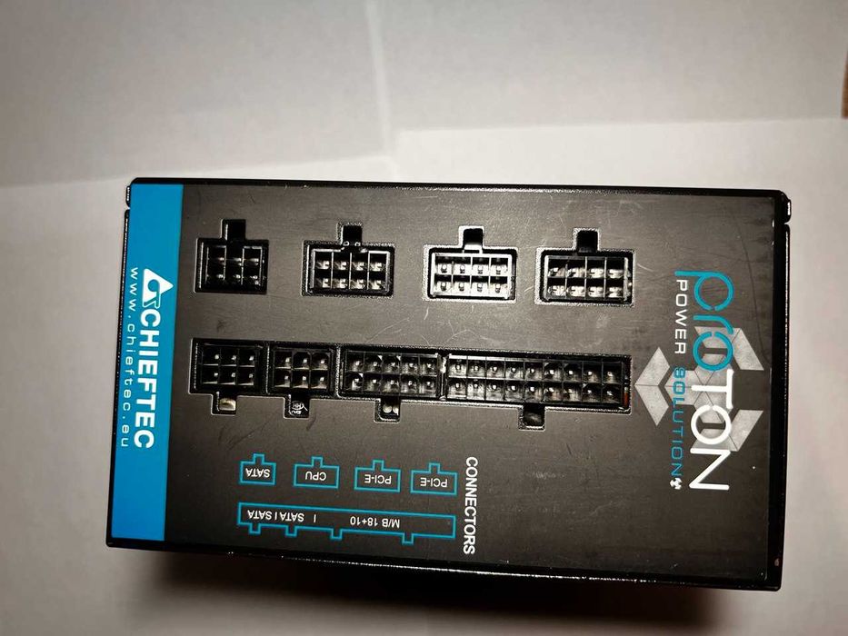 Блок живлення Chieftec BDF-750C 750Вт