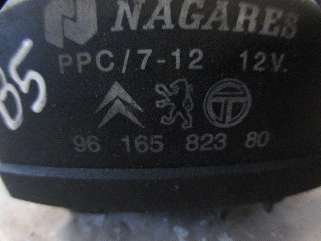 Botão / interruptor electromecânico / relé PEUGEOT 306 (7A, 7C, N3, N5